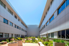 做为源自英国的一线高端金属建建建建材料